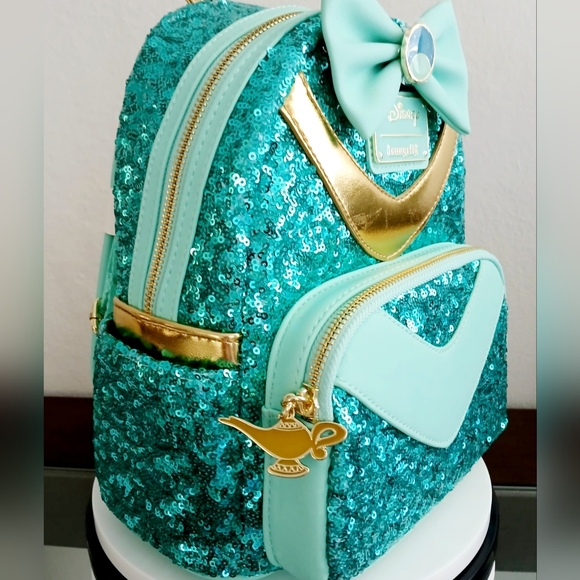 Loungefly Princess Jazmin Backpack - Picture 3 of 3